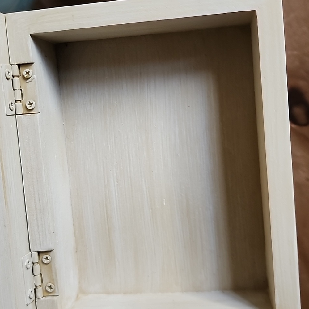 2007 Willow Tree Keepsake memory box - Picture 9 of 13